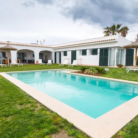 Villa De Lujo Frente A La Playa Binisafua